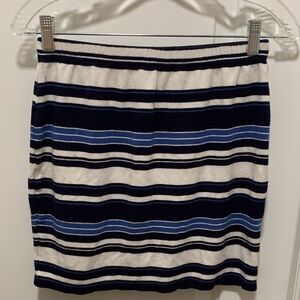 Max Studio Blue and White Striped Mini Skirt for Women. Pre-owned. Size: XS.